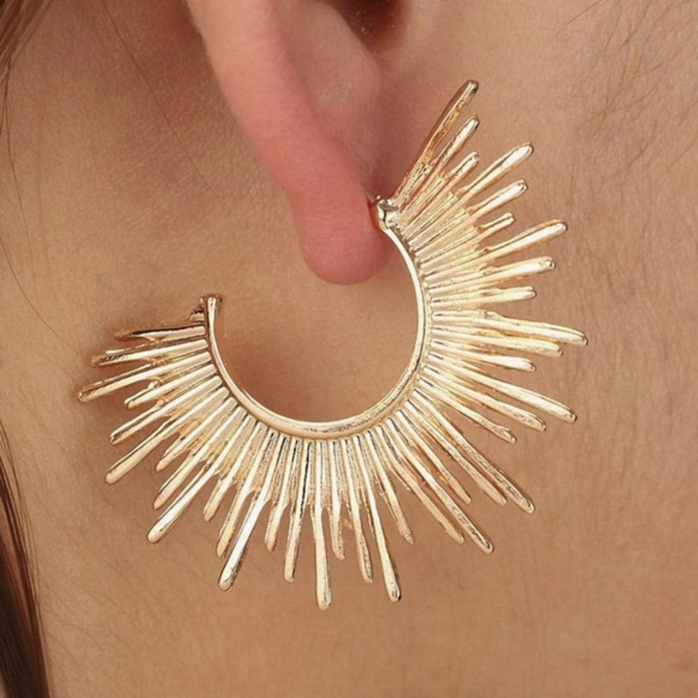New Anthropologie trendy Muted Gold Sunburst Hoop Earrings